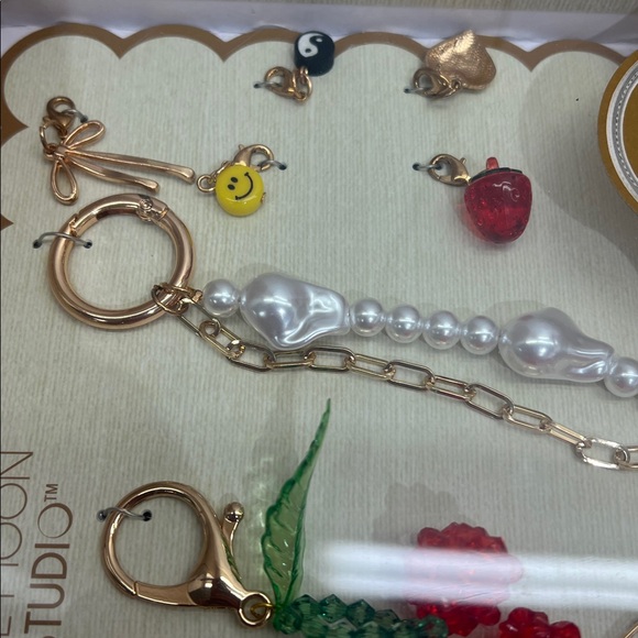 Blue Moon Studio Pink Braided Tassel Bag Charm Kit - Picture 3 of 3